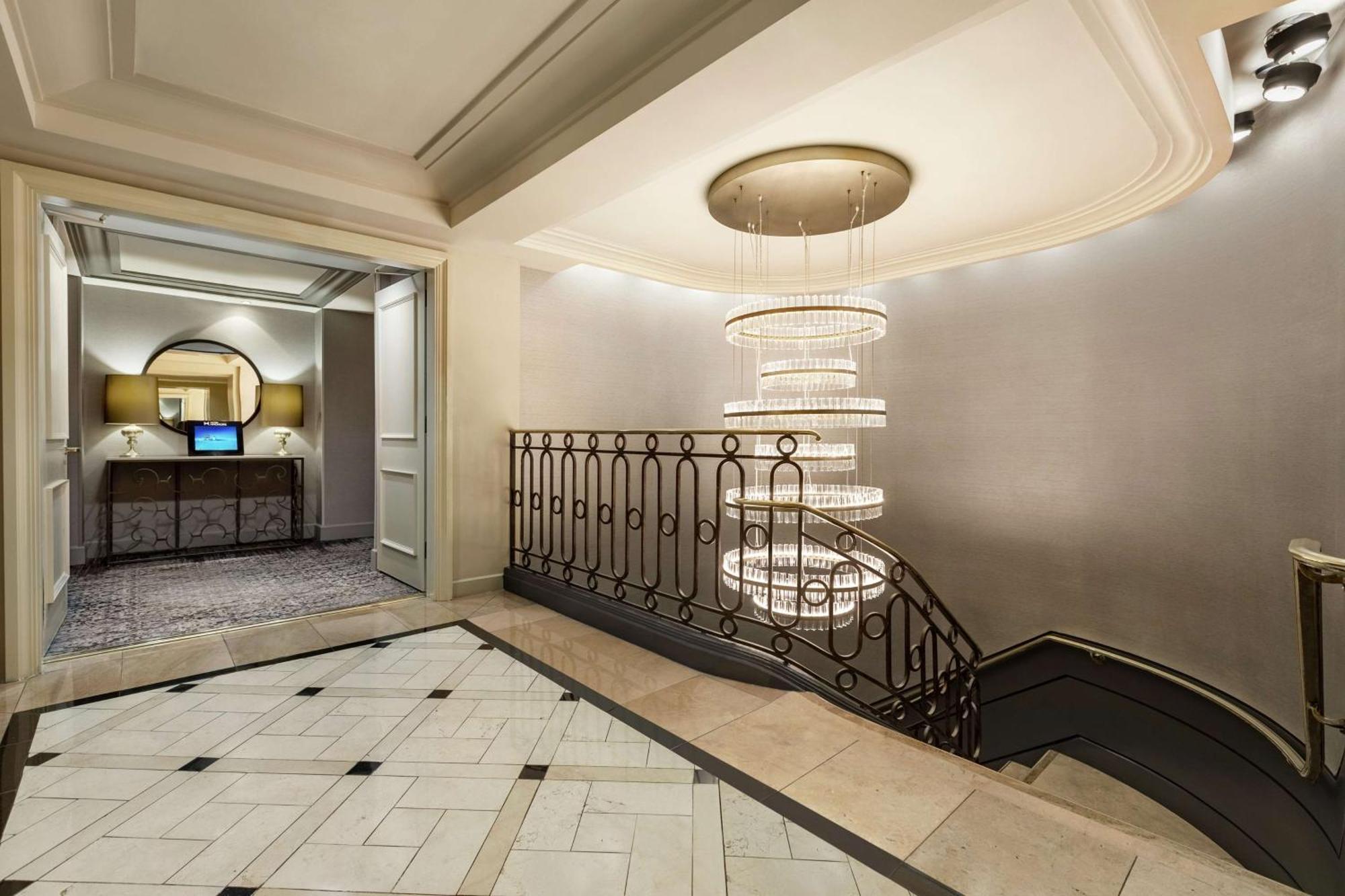 Hilton Checkers Los Angeles Exterior foto